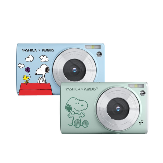 YASHICA x PEANUTS Digital Camera